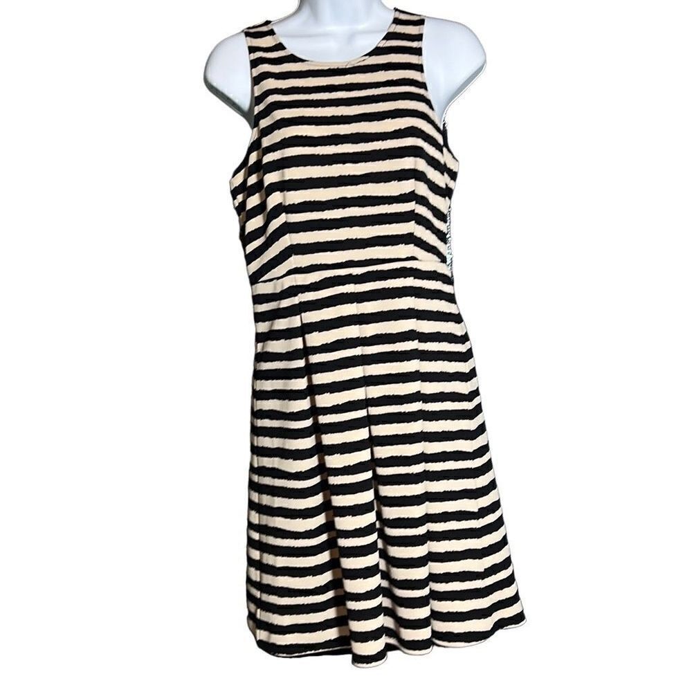 THML Women's Sleeveless Striped Fit & Flare Cream White Dress Size M